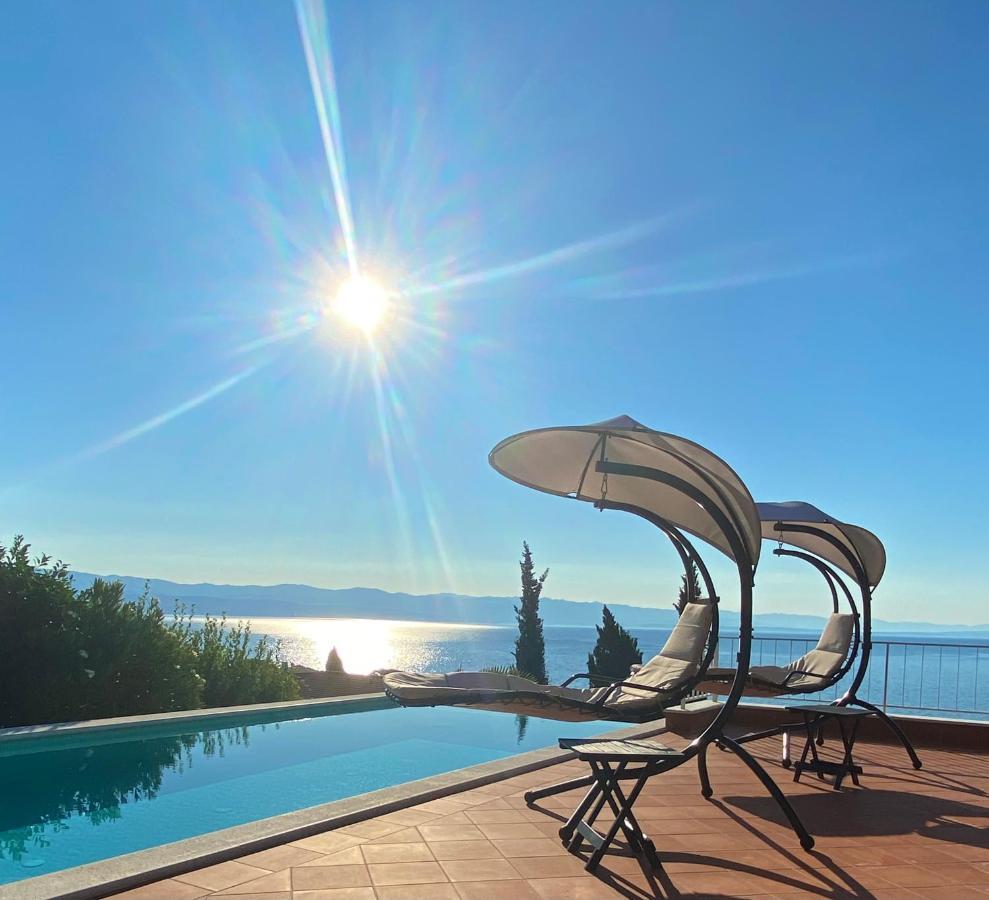 Villa Lovran - 150M To The Beach - Infinity Pool - Incredible Sea View - Fitness Room Luaran gambar