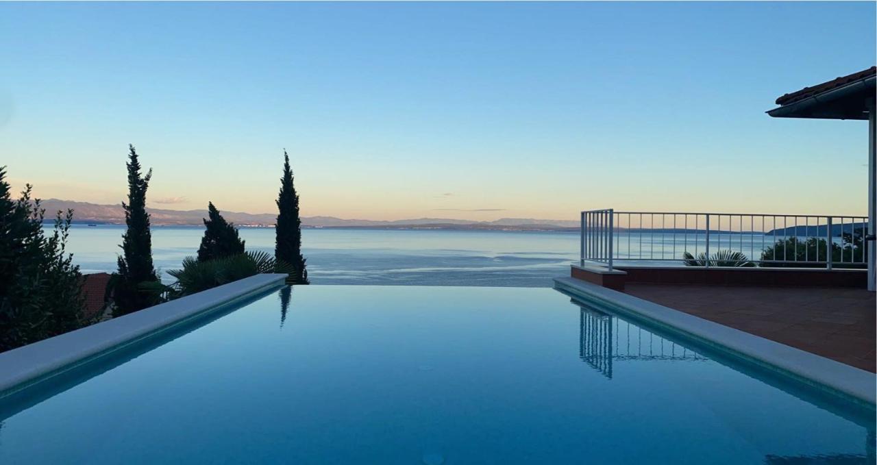 Villa Lovran - 150M To The Beach - Infinity Pool - Incredible Sea View - Fitness Room Luaran gambar